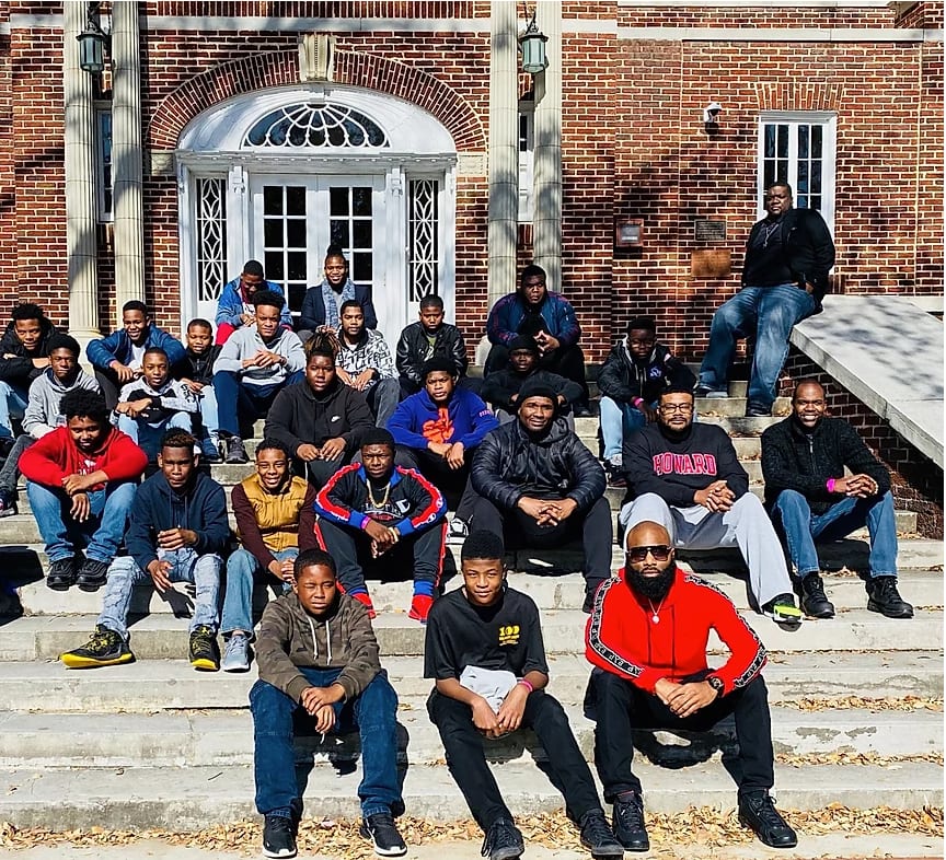 100 Black Men of Greater Little Rock mentors with S.M.A.R.T. Academy participants